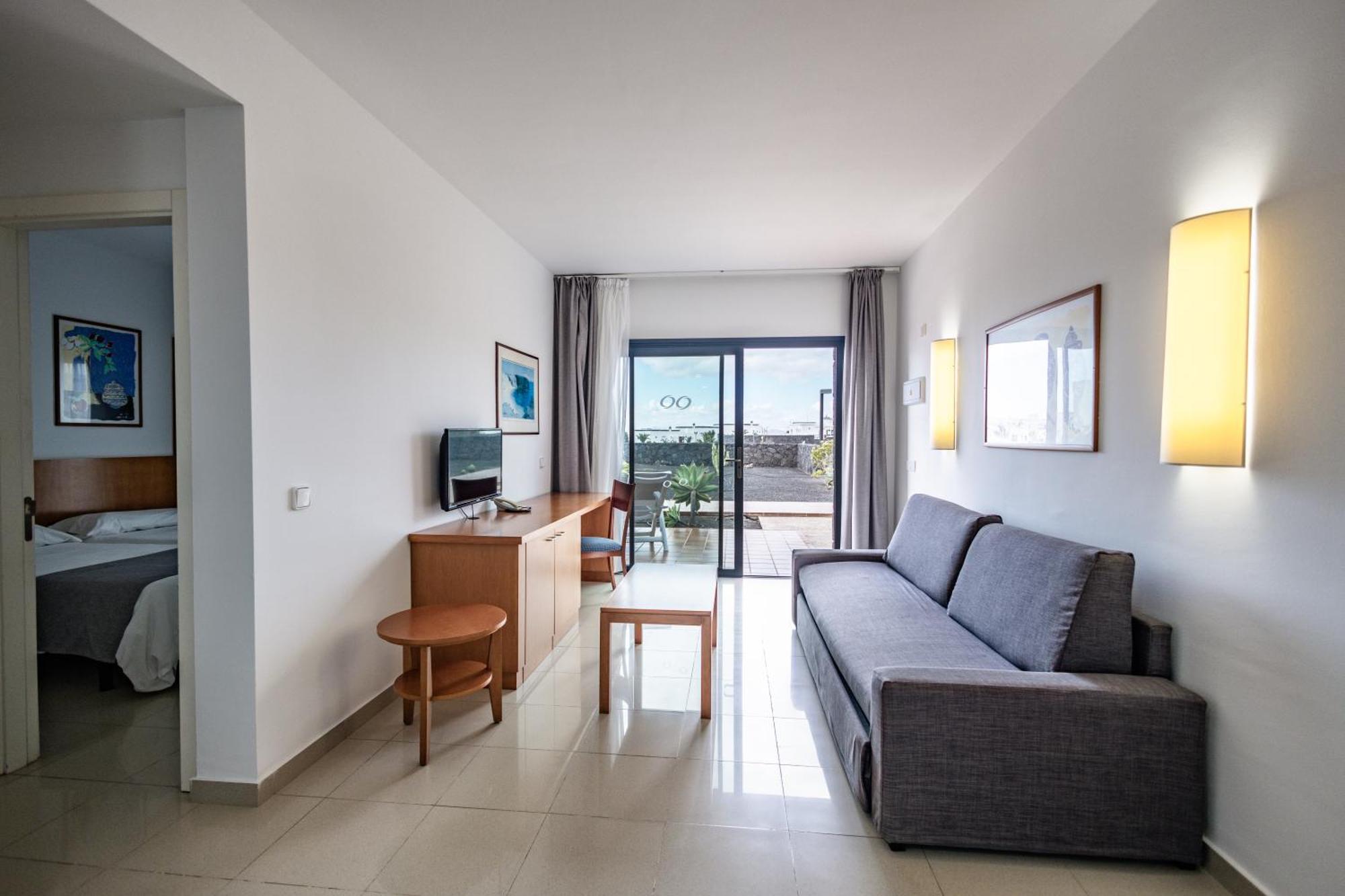 Caybeach Papagayos Playa Blanca  Room photo